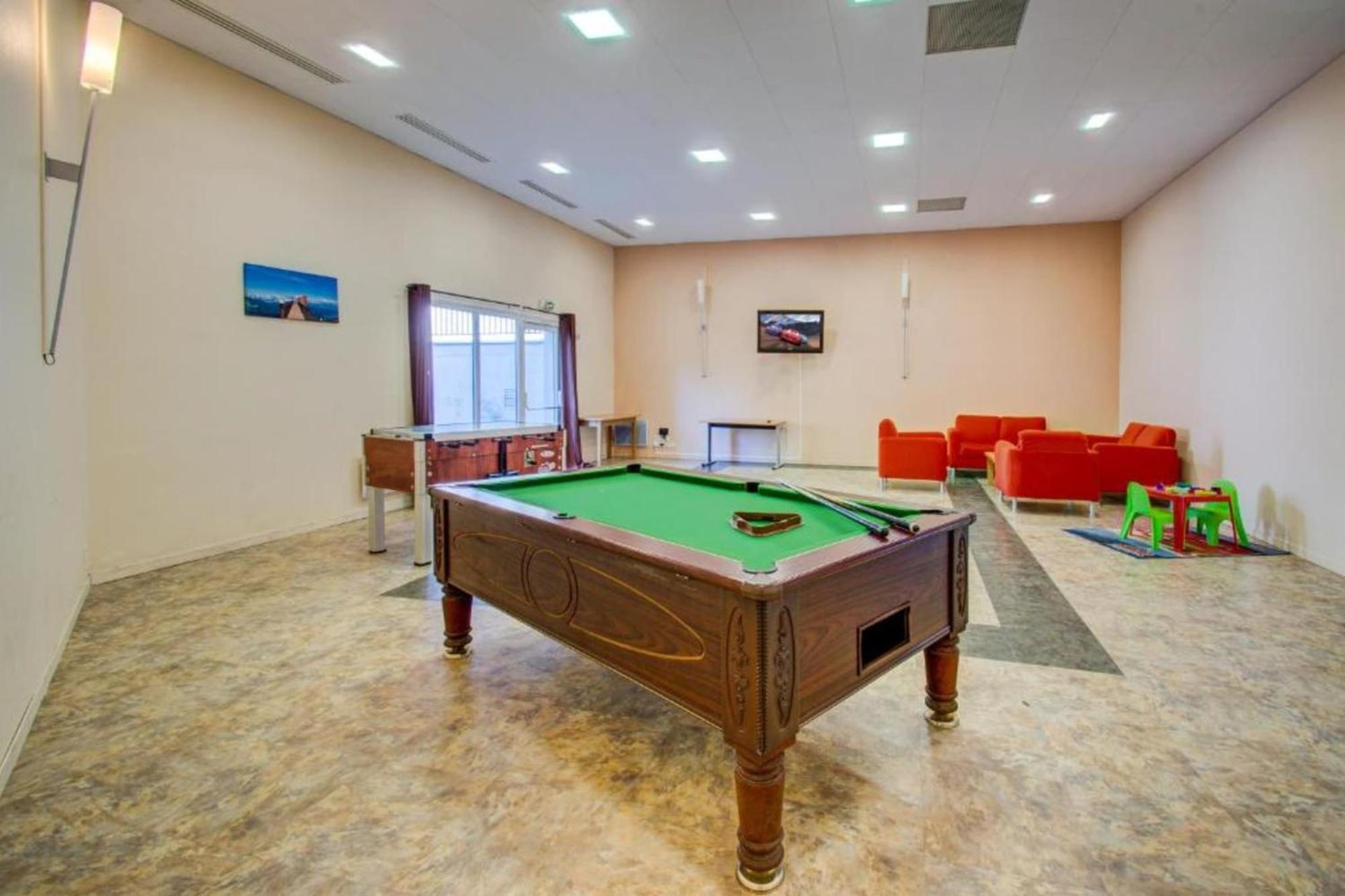 Studio 2 Pers Avec Acces Piscine Et Sauna Les Deserts  Exterior photo